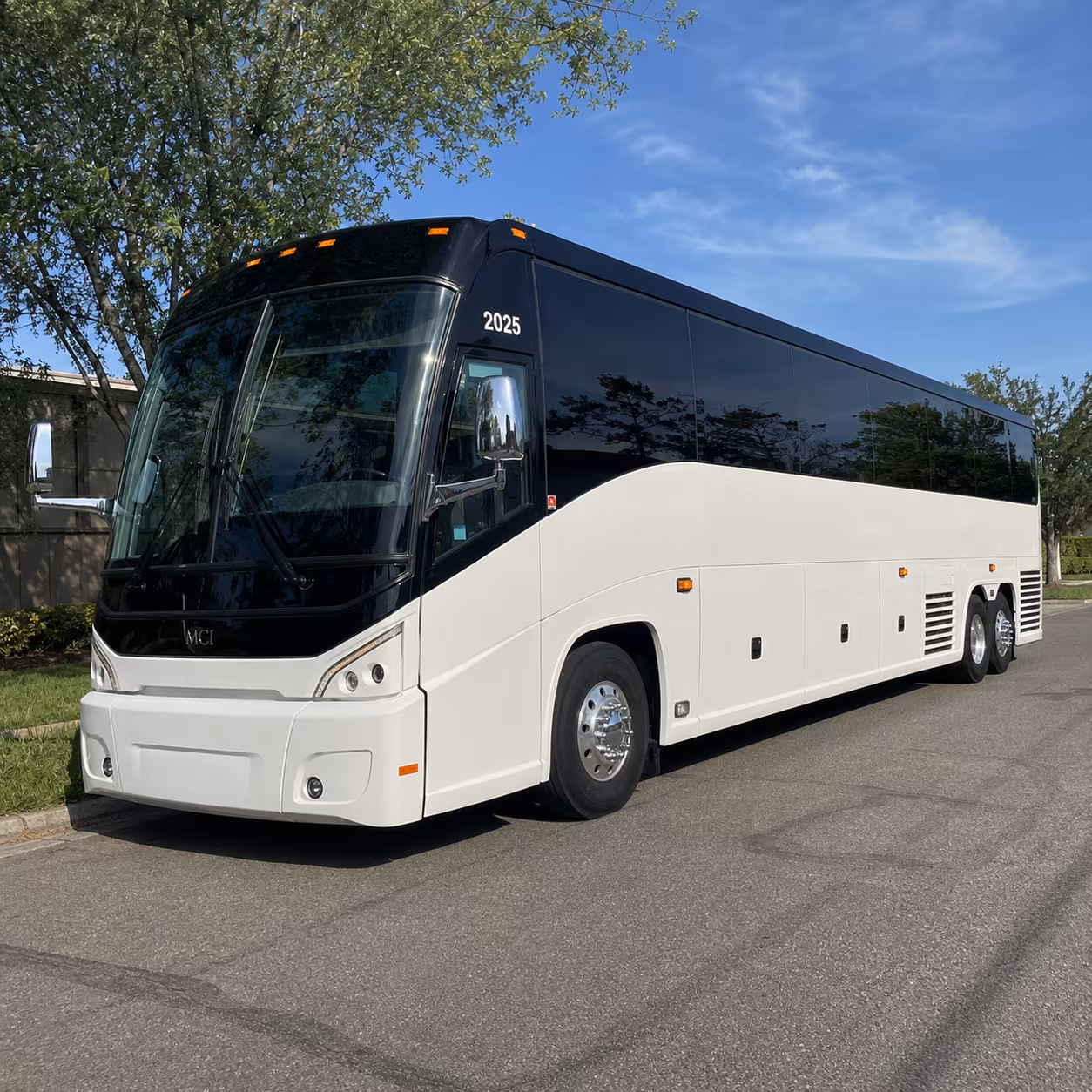 houston charter bus rentals for airport transfers