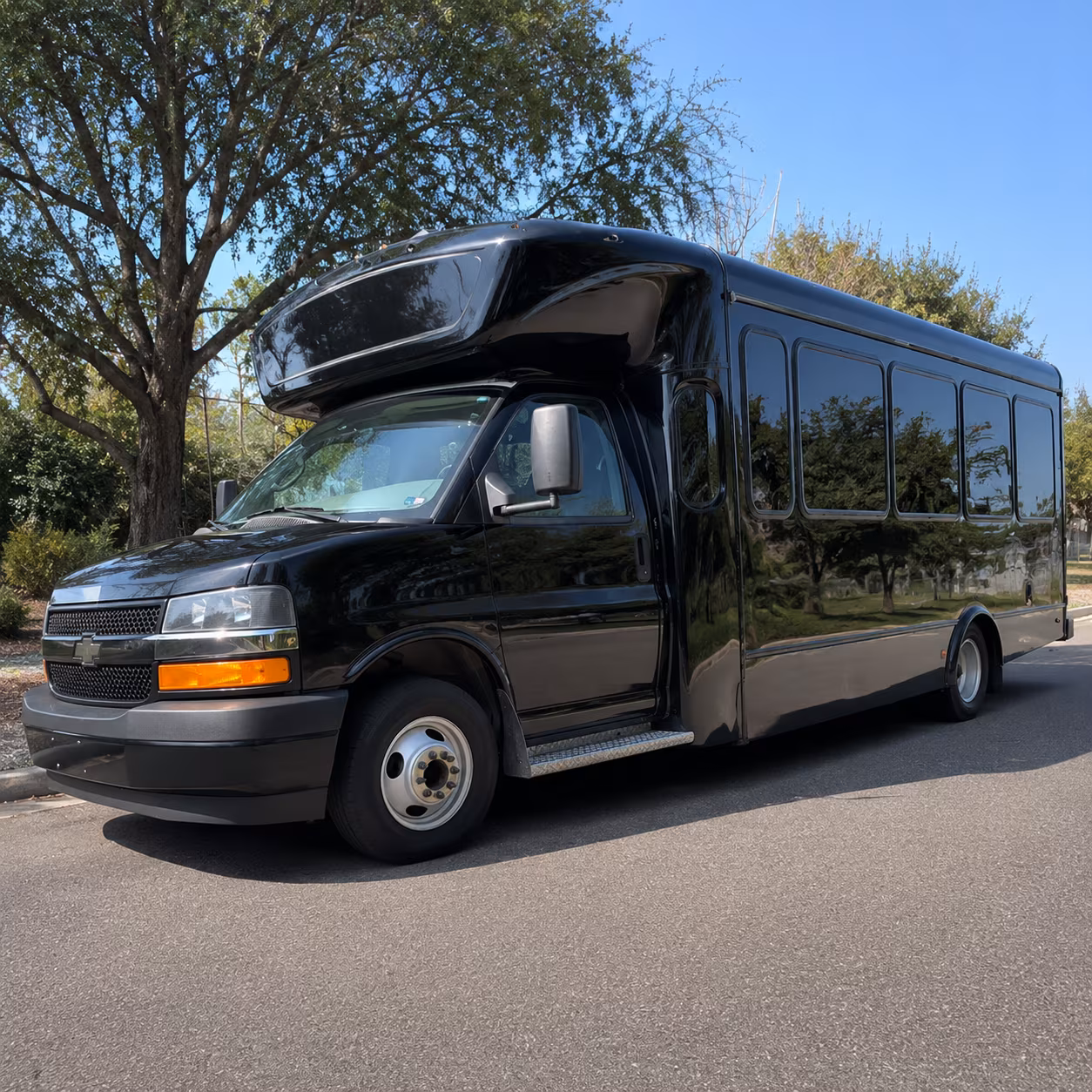 sugar land concert bus rentals for groups and fans